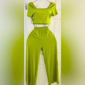 2 piece set 💚
